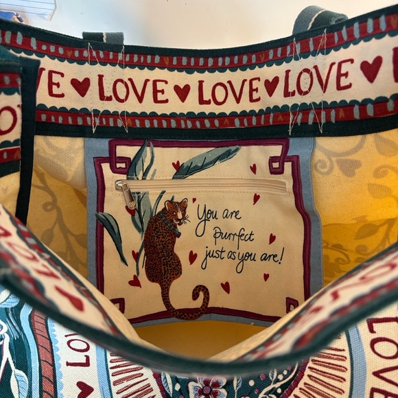 Brighton limited edition hand sketched floral artwork in vibrant tile pattern - Picture 9 of 11